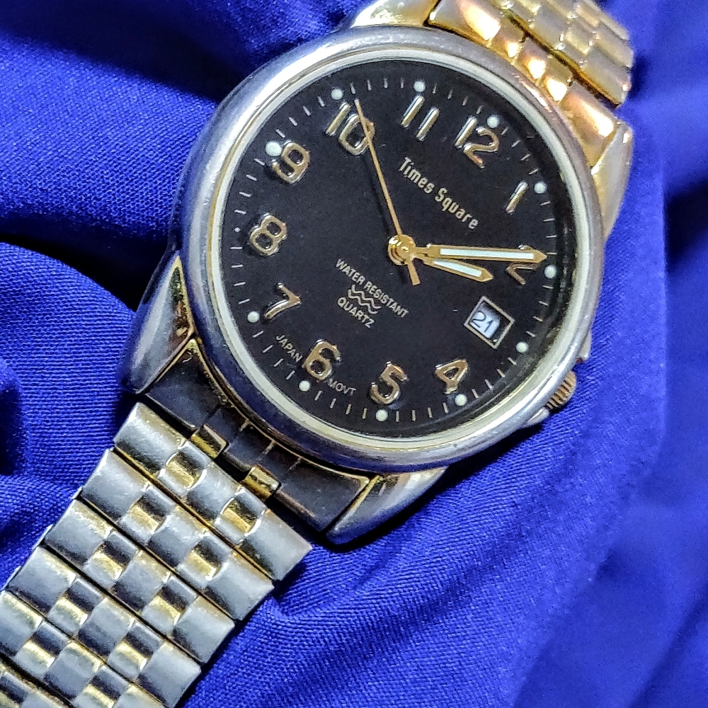 Times Square Vintage Memorabilia Men's Watch